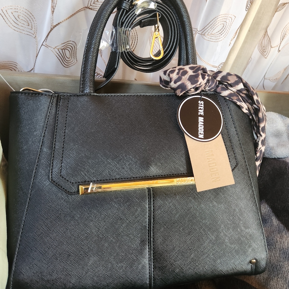 Steve Madden Black Faux Leather NWT Purse